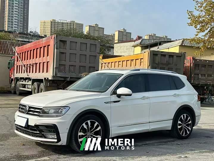 Volkswagen Tiguan L 330TSI Automatic FWD R-Line Comfort Edition - ავტომობილი ჩინეთიდან