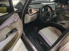 BYD Dolphin 401km Knight Edition - ფოტო 16