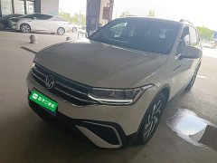 Volkswagen Tiguan L Facelift 330TSI Automatic FWD Smart Comfort Edition - ფოტო 1