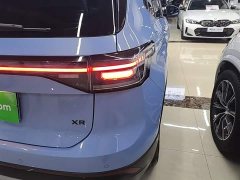 Volkswagen Touareg Sharp 300TSI Keen Edition - ფოტო 8
