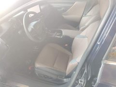 Lexus ES 2022 300h Excellence Edition - ფოტო 15