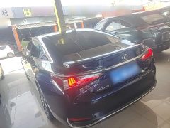 Lexus ES 2022 300h Excellence Edition - ფოტო 5