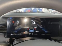 SAIC MG i5 1.5L CVT Luxury - ფოტო 12
