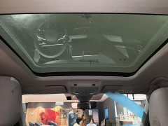 Volkswagen Touareg 300TSI FWD Full Moon Edition - ფოტო 18