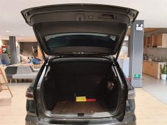 Volkswagen Touareg 300TSI FWD Full Moon Edition - ფოტო 19
