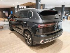 Volkswagen Touareg 300TSI FWD Full Moon Edition - ფოტო 5
