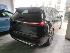 Volkswagen Viloran 380TSI Prestige - ფოტო 7