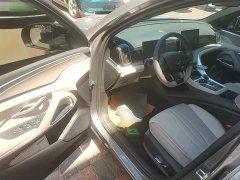BYD Song Pro New Energy DM-i 71KM Glory Edition Pilot - ფოტო 16