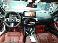 BMW 5 Series 525Li M Sport Package - ფოტო 10