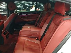 BMW 5 Series 525Li M Sport Package - ფოტო 17