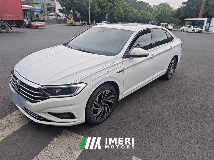 Volkswagen Sagitar 280TSI DSG Excellence Edition