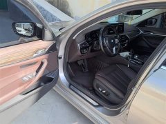 BMW 5 Series New Energy 2022 535Le Luxury Package - ფოტო 12