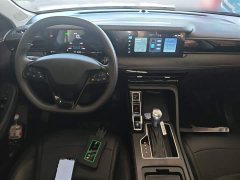 SAIC MG i5 1.5L CVT Luxury - ფოტო 10