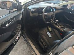 SAIC MG i5 1.5L CVT Luxury - ფოტო 16