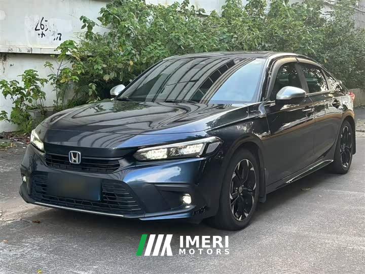 Honda Civic 2.0L e:HEV Sharp Power Edition
