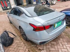 Nissan Teana 2.0L XL Comfort - ფოტო 5
