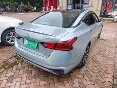 Nissan Teana 2.0L XL Comfort - ფოტო 7