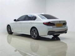 BMW 5 Series Facelift 525Li M Sport Package - ფოტო 5