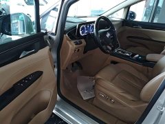 Buick GL8 ES Land Respect 653T Respect Enjoyment Edition - ფოტო 16