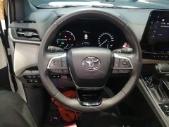 Toyota Sienna 2023 2.5L Hybrid Premium Edition - ფოტო 11