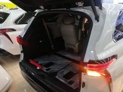 Toyota Sienna 2023 2.5L Hybrid Premium Edition - ფოტო 19
