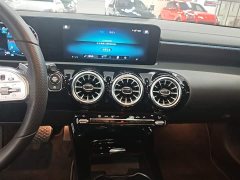 Mercedes-Benz A-Class 2022 Facelift A 200 L Sport Sedan Fashion Edition - ფოტო 13