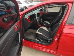 Volkswagen Polo Plus 1.5L Automatic Colorful Tech Edition - ფოტო 16