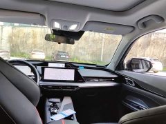 Changan Oushan Z6 Blue Whale 1.5T DCT Smart Edition - ფოტო 9