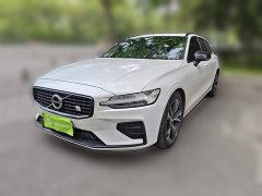 Volvo V60 B5 Smart Remote Sport Edition - ფოტო 1