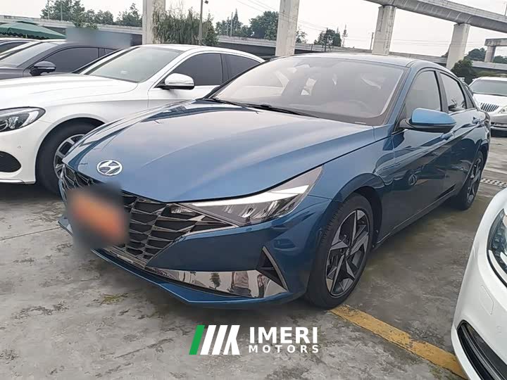 Hyundai Elantra 1.5L CVT Luxury - car from China