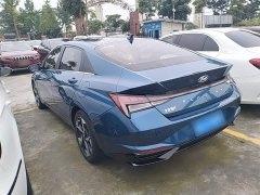 Hyundai Elantra 1.5L CVT Luxury - photo 5