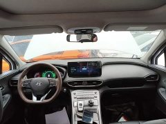 Hyundai Santa Fe Traveler 380T GDi Automatic AWD GLX HTRAC Elite - ფოტო 10