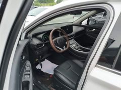 Hyundai Santa Fe Traveler 380T GDi Automatic AWD GLX HTRAC Elite - ფოტო 16
