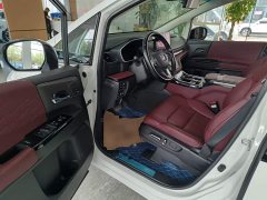Honda Odyssey 2022 2.0L e:HEV Premium - ფოტო 16