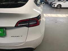 Tesla Model Y 2022 Rear-Wheel Drive - ფოტო 8
