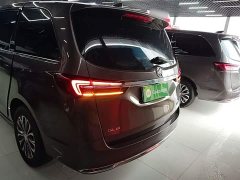 Buick GL8 Land Business Class Smart Edition - ფოტო 6