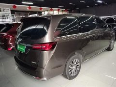 Buick GL8 Land Business Class Smart Edition - ფოტო 7