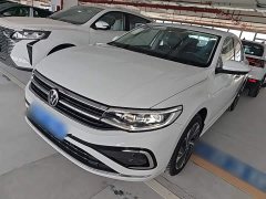 Volkswagen Bora 200TSI DSG Comfort Pro - ფოტო 1