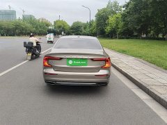 Volvo S60 B4 Smart Luxury Edition - ფოტო 6