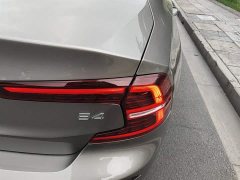 Volvo S60 B4 Smart Luxury Edition - ფოტო 8