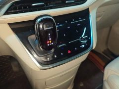Buick GL8 ES Luxe 653T Comfort - ფოტო 10