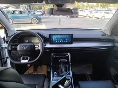Wuling Xingchen 1.5T CVT Xinghuai Edition - ფოტო 10