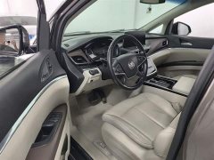 Buick GL8 Land Business Class 652T Luxury - ფოტო 13
