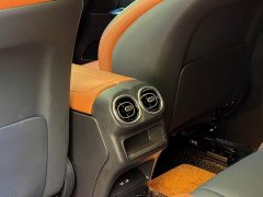 Mercedes-Benz GLC Coupe 2024 GLC 260 4MATIC Coupe SUV - ფოტო 19