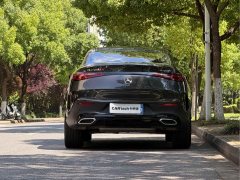 Mercedes-Benz GLC Coupe 2024 GLC 260 4MATIC Coupe SUV - ფოტო 4