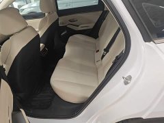 BYD Qin L DM-i 80KM Elite - ფოტო 17