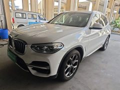 BMW X3 xDrive28i Luxury Package - ფოტო 1