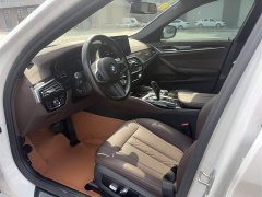 BMW 5 Series Facelift 525Li M Sport Package - ფოტო 12