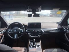 BMW 5 Series Facelift 525Li M Sport Package - ფოტო 14