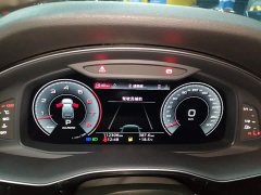 Audi Q7 55 TFSI quattro S line Sport - ფოტო 12